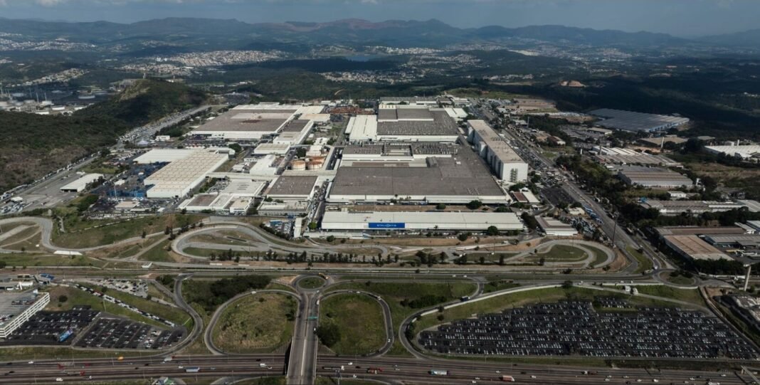 Polo Automotivo de Betim completa 50 anos e planeja investir R$ 14 bilhões