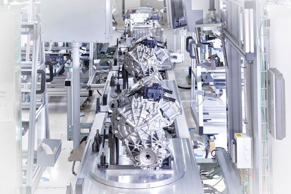 New era: Audi Hungaria starts series production of electric mot