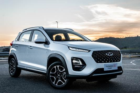 Carro prateado em fundo branco

Descrição gerada automaticamente com confiança média